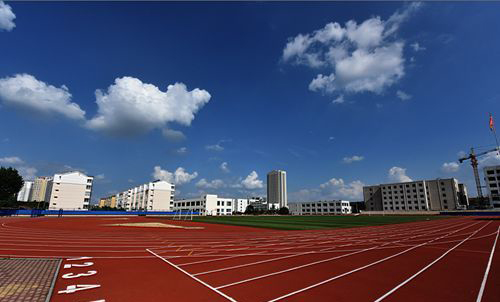 潍坊市体育运动学校
