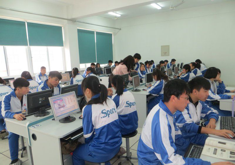 丹东市民族中等职业技术专业学校计算机平面设计专业简介