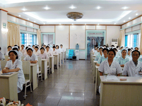 重庆康复治疗学专业就业前景深度分析如何,重庆高职卫校