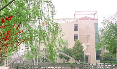 天津市城市经济与管理学校