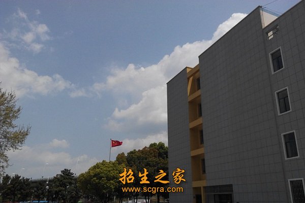 江苏省新闻出版学校